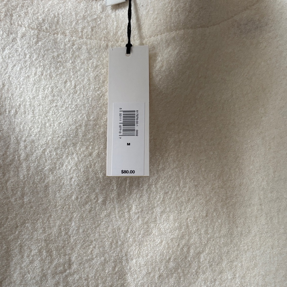 Banana Republic Soft 64 % Wool Cream Sweater - Picture 3 of 3